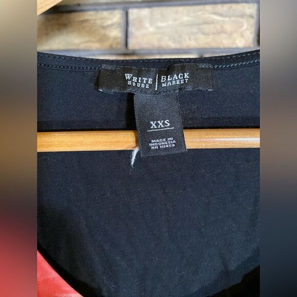 White House black market tank‎ - Picture 2 of 6